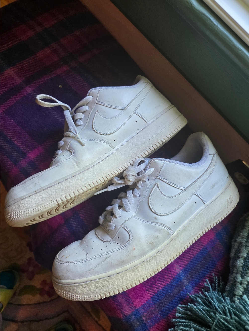 Nike Air Force 1 White Leather Sneakers - Picture 2 of 6